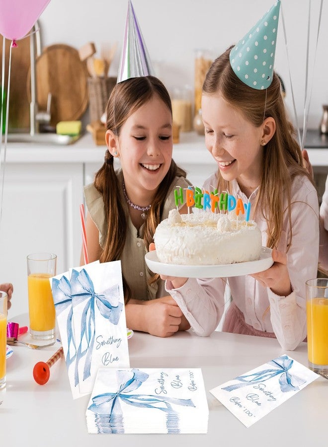 JarThenaAMCS مناديل ضيوف JarThenaAMCS زرقاء اللون، 50 قطعة، مزينة بفيونكة، للاستخدام مرة واحدة، مثالية لعشاء "شيء أزرق قبل الزواج"، مناديل ورقية يدوية للحمام، وحفلات توديع العزوبية، ولوازم المائدة. - Image 5